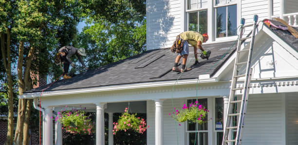 Roof Gutter Cleaning in Old Greenwich, CT